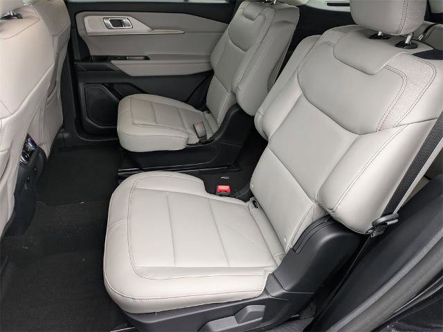 New 2026 Ford Explorer Active image 18