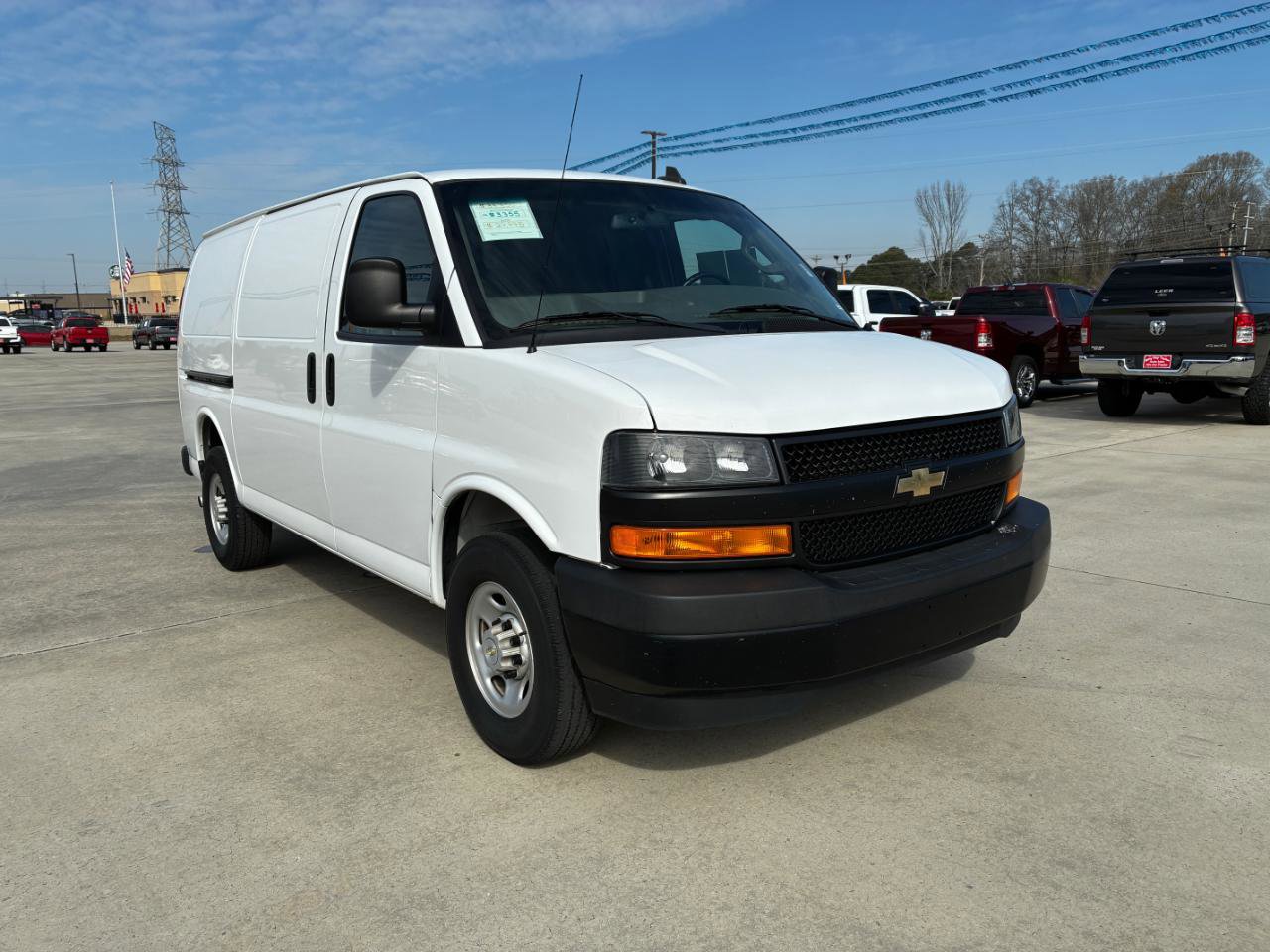 Used 2023 Chevrolet Express 2500 1500 Cargo w/ Driver Convenience Package image 4