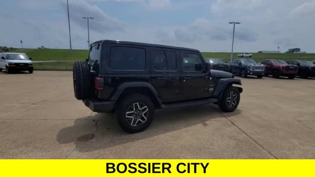 Used 2024 Jeep Wrangler Unlimited Sahara w/ Safety Group AWD/4WD image 9