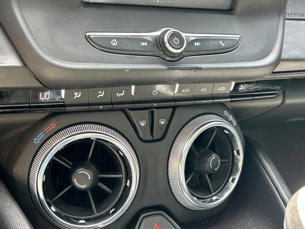 Used 2018 Chevrolet Camaro LT w/ RS Package RWD image 27