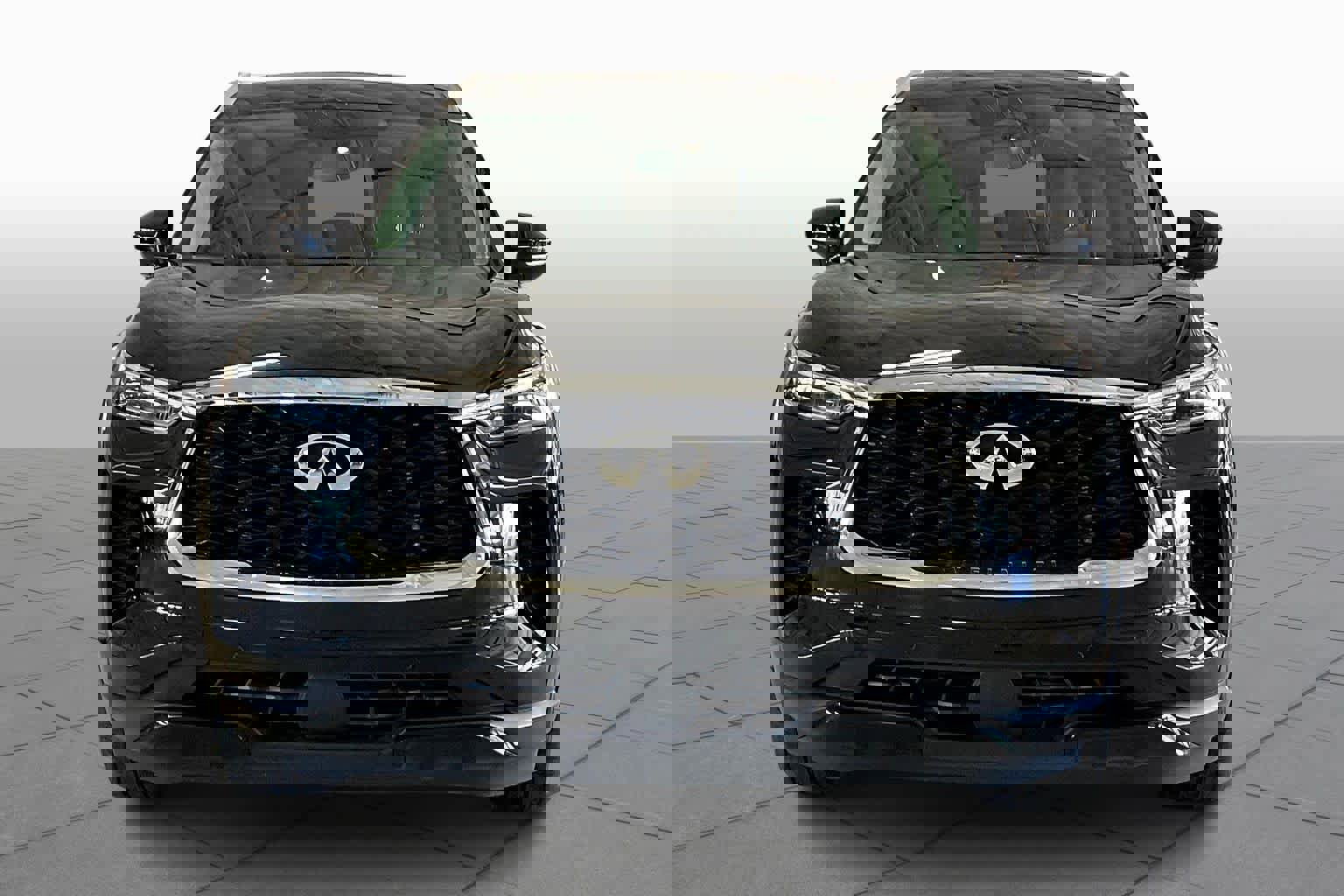 Used 2023 INFINITI QX60 Luxe w/ Cargo Package image 3