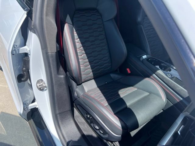 Used 2022 Audi RS e-tron GT w/ Year 1 Package AWD/4WD image 26
