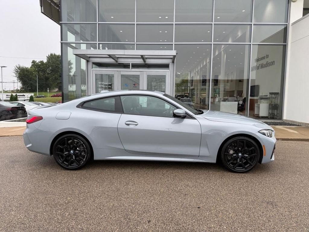Used 2026 BMW 430i xDrive Coupe AWD/4WD image 2