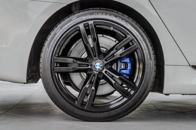 Used 2018 BMW 740i xDrive AWD/4WD image 15