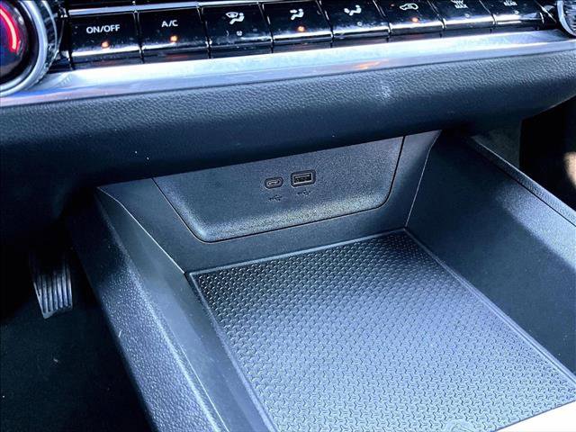 Used 2026 Chevrolet Equinox RS image 26