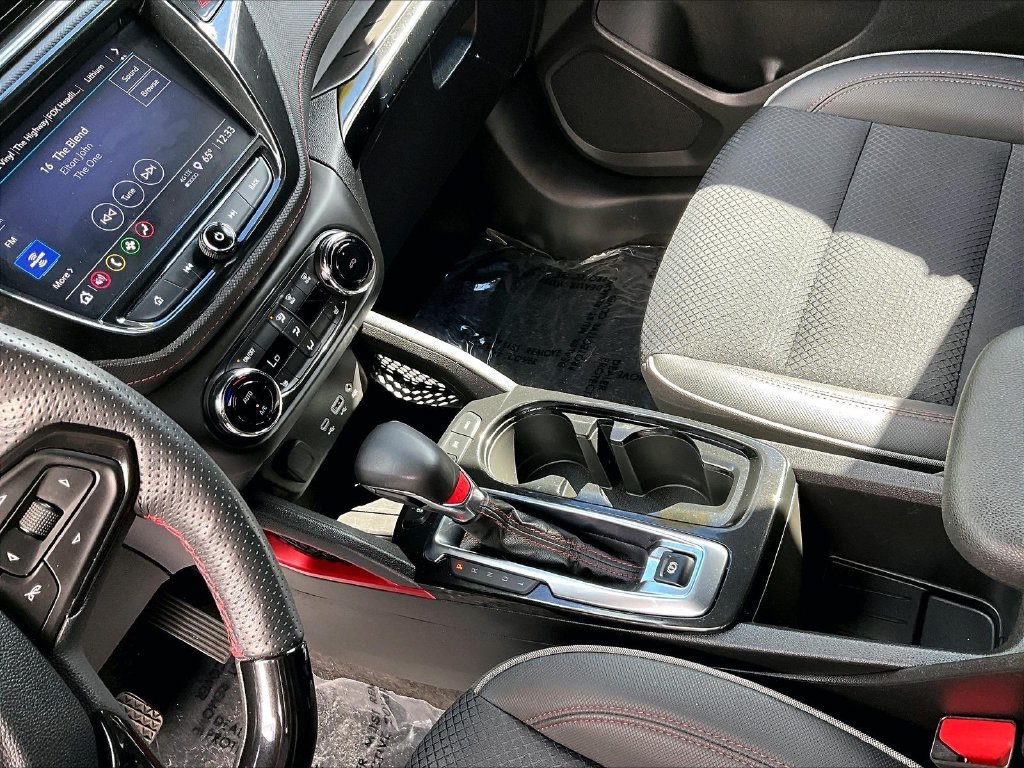 Used 2023 Chevrolet TrailBlazer RS w/ Convenience Package AWD/4WD image 14