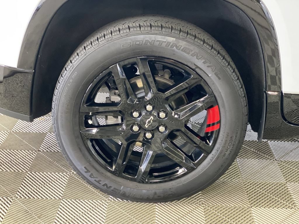 Used 2024 Chevrolet Traverse Premier w/ Redline Edition FWD image 40