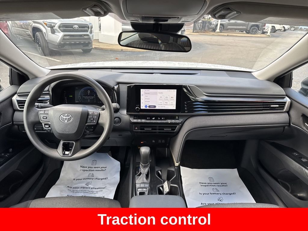 Used 2025 Toyota Camry LE image 18