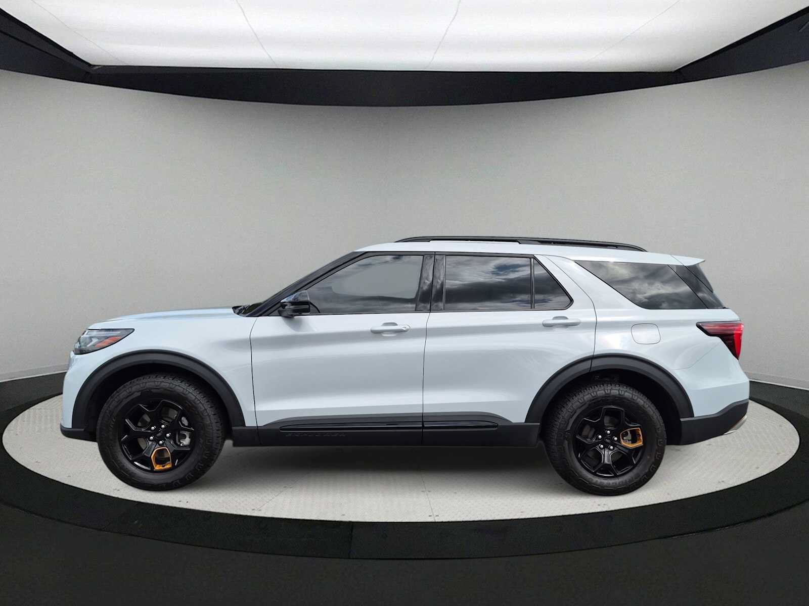 Used 2026 Ford Explorer Tremor AWD/4WD image 5