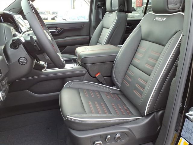New 2026 GMC Yukon AT4 Ultimate AWD/4WD image 5