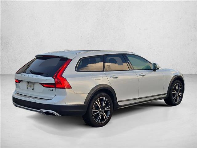 Used 2018 Volvo V90 T6 Cross Country w/ Convenience Package AWD/4WD image 5