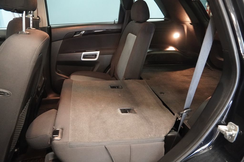 Used 2014 Chevrolet Captiva Sport LT FWD image 10