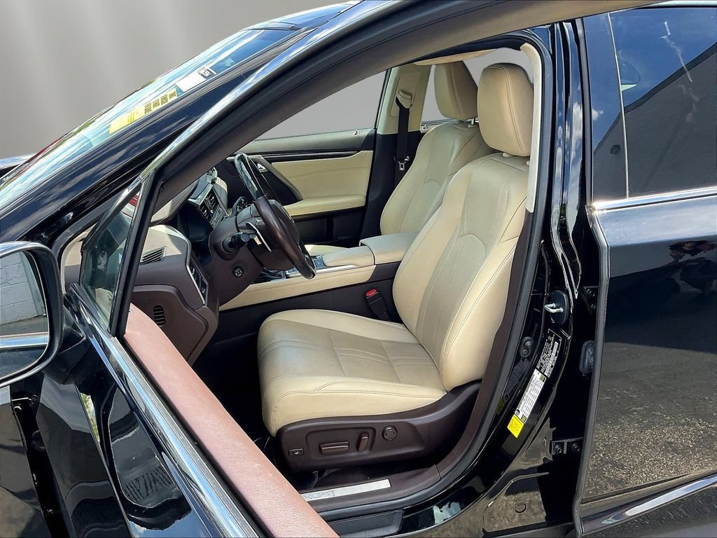 Used 2020 Lexus RX 450h AWD w/ Luxury Package image 21