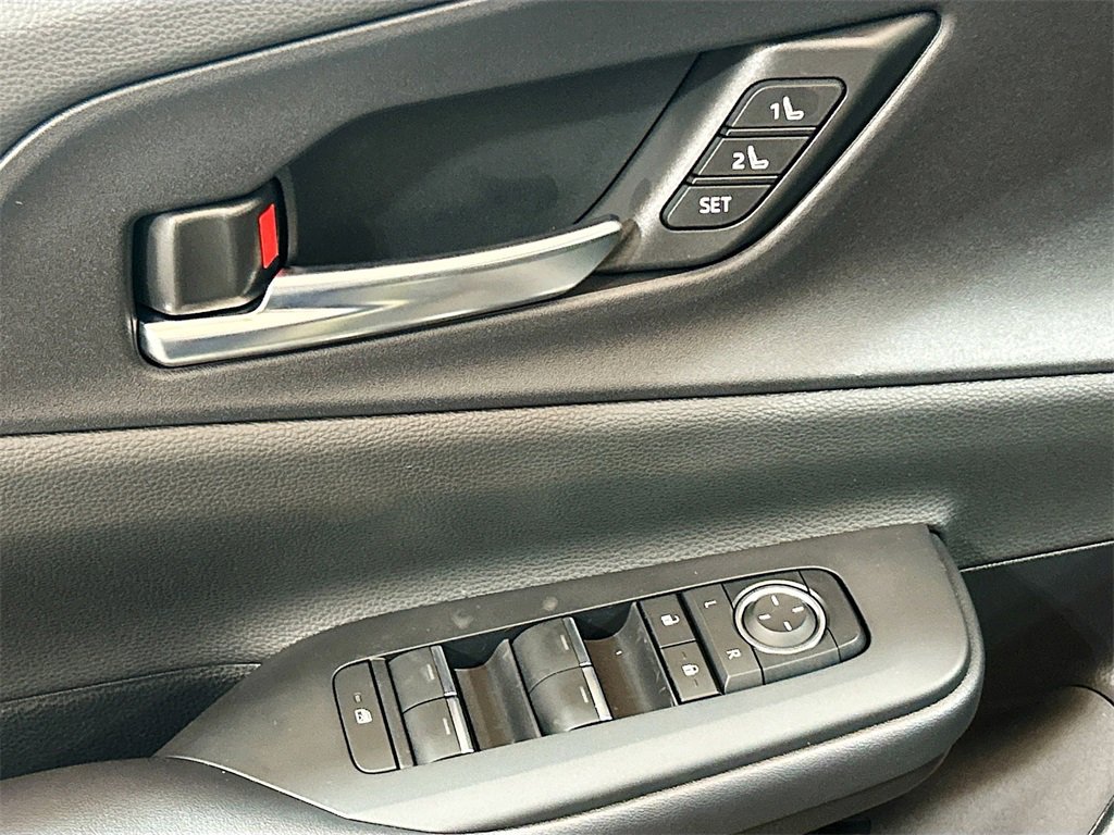 New 2026 Toyota Prius Plug-In Hybrid image 17