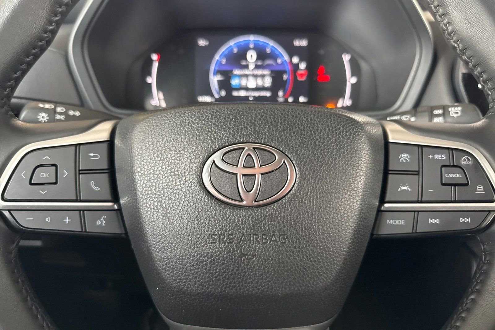 Certified 2025 Toyota Grand Highlander AWD image 27
