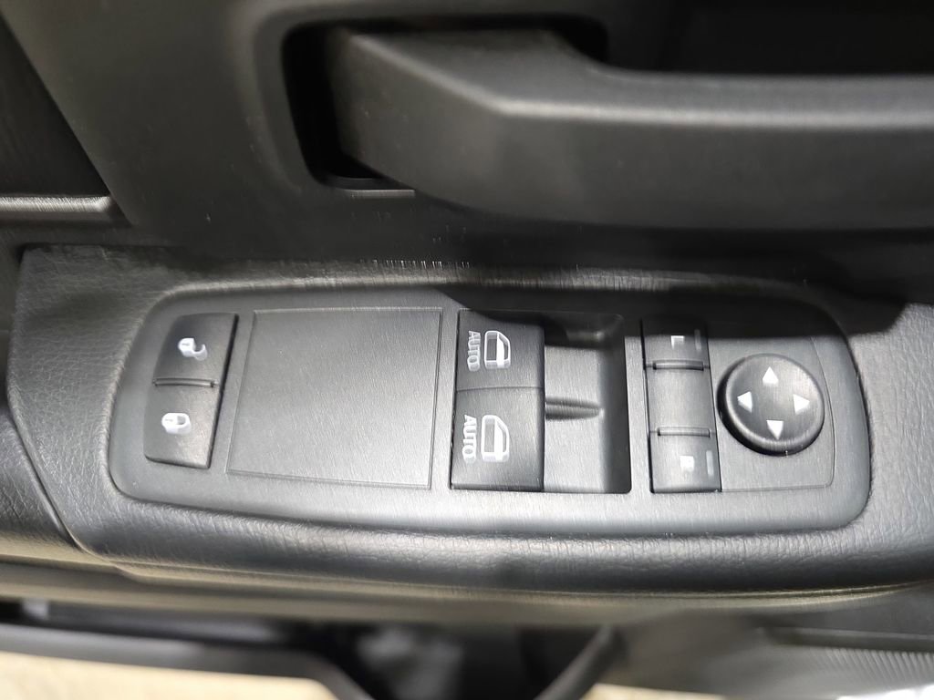 Used 2022 RAM 2500 Tradesman image 27