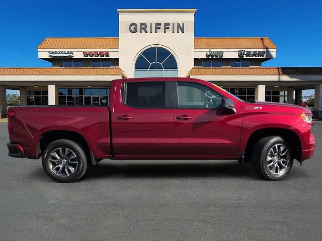 Used 2024 Chevrolet Silverado 1500 RST AWD/4WD image 3