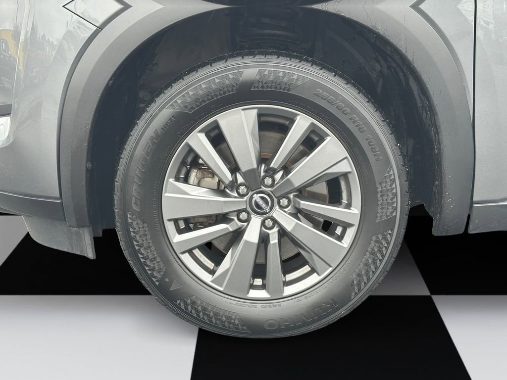 Used 2024 Nissan Pathfinder SV image 14