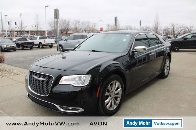 Used 2016 Chrysler 300 C image 3