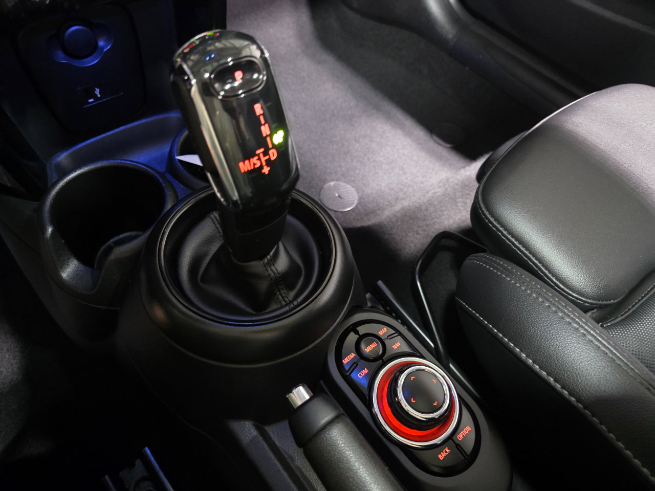 Used 2022 MINI Cooper S image 33