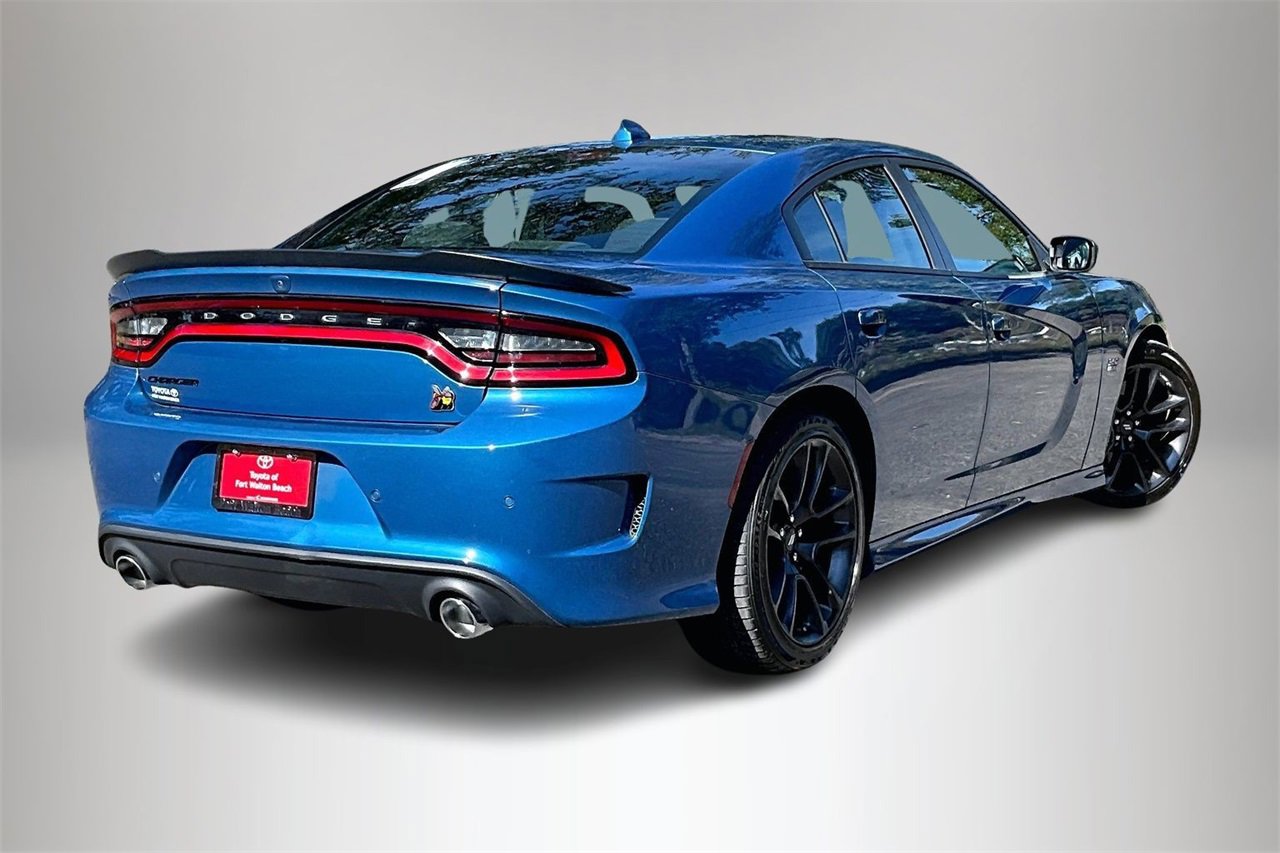 Used 2022 Dodge Charger Scat Pack image 5