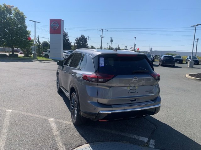 New 2026 Nissan Rogue Platinum image 5