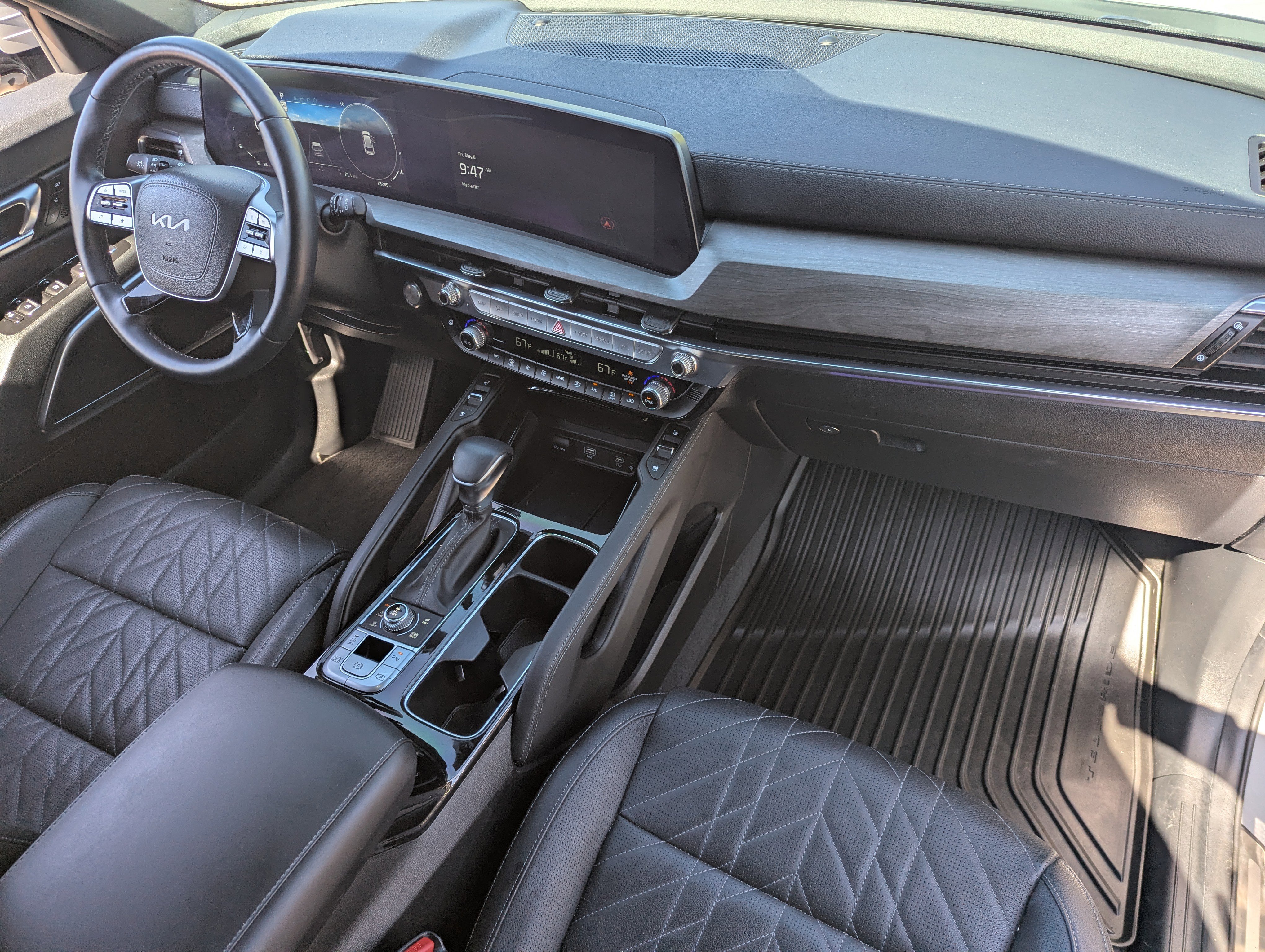 Certified 2025 Kia Telluride SX X-Line AWD/4WD image 10