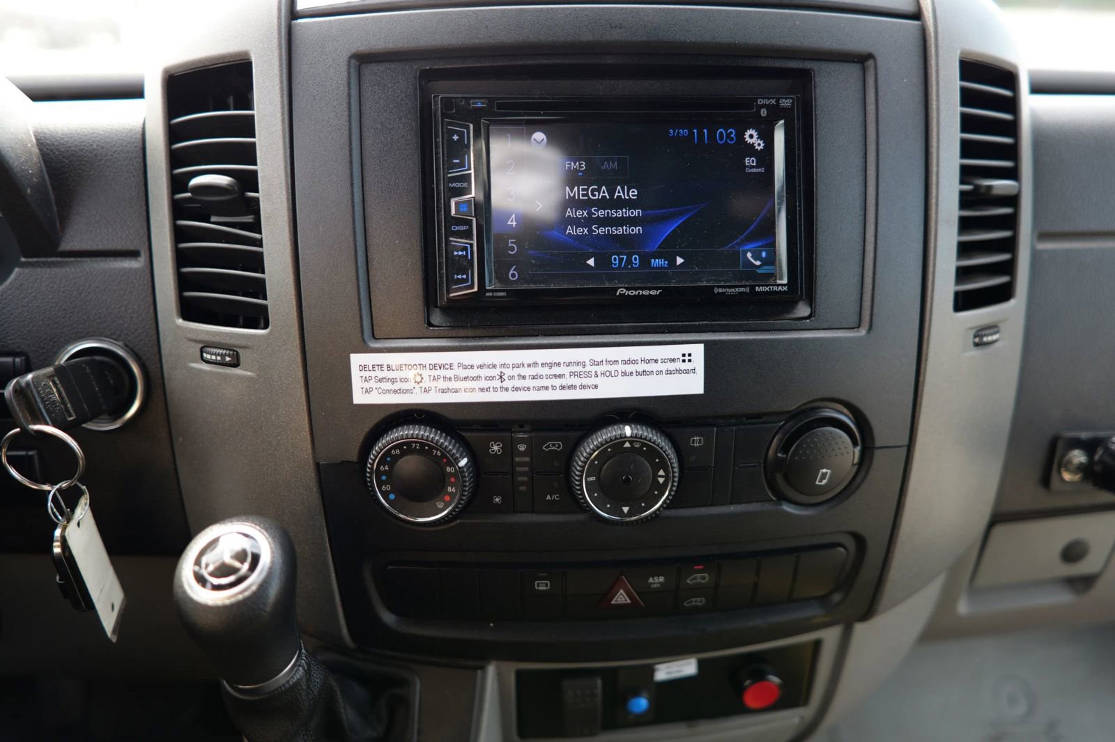 Used 2015 Mercedes-Benz Sprinter 3500 image 21