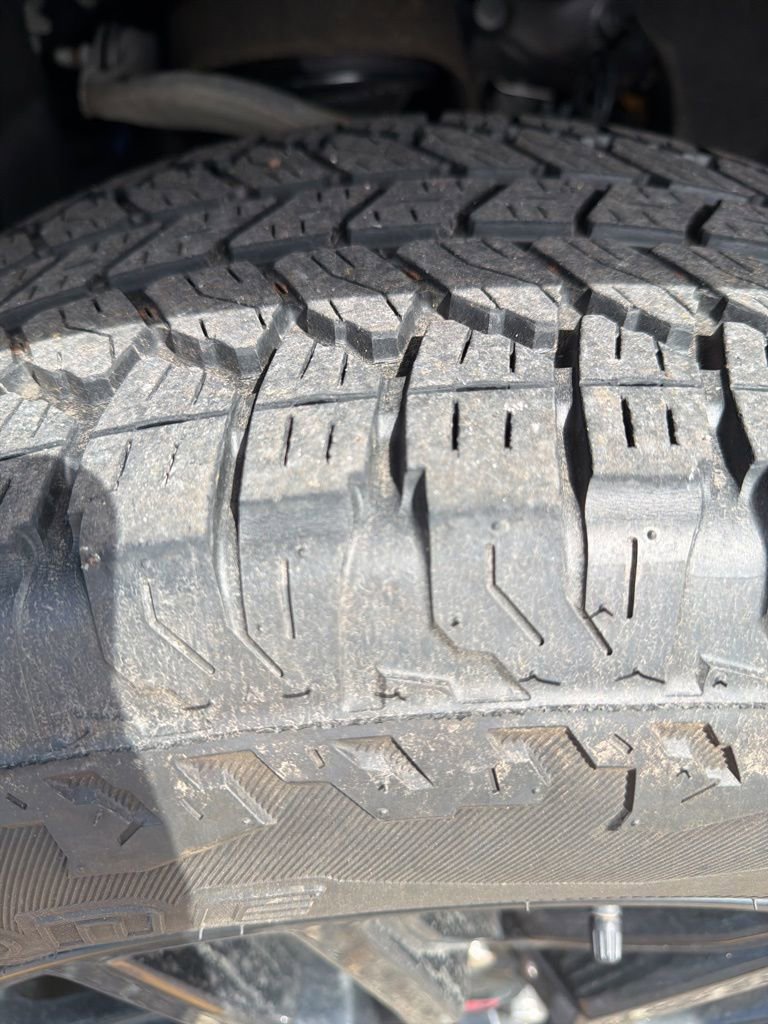 Used 2024 GMC Sierra 1500 Elevation w/ X31 Off-Road Package AWD/4WD image 9