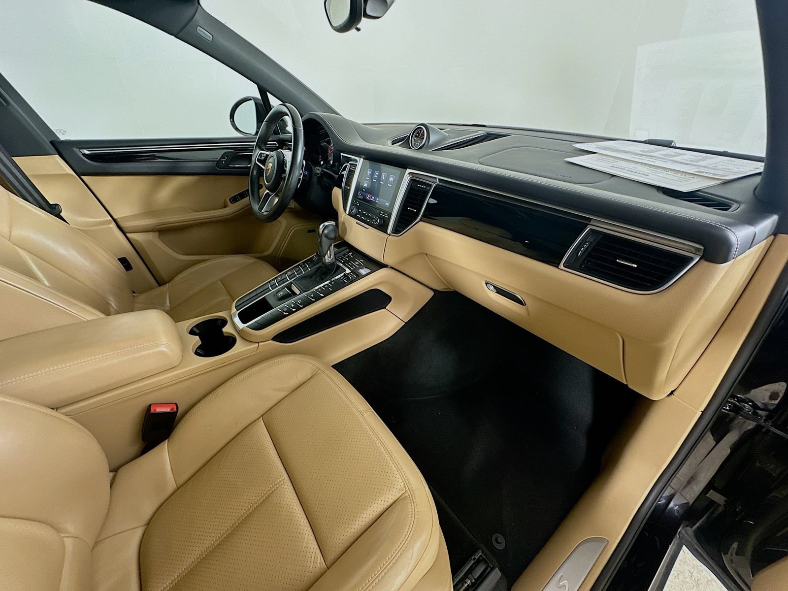 Used 2017 Porsche Macan S AWD/4WD image 48