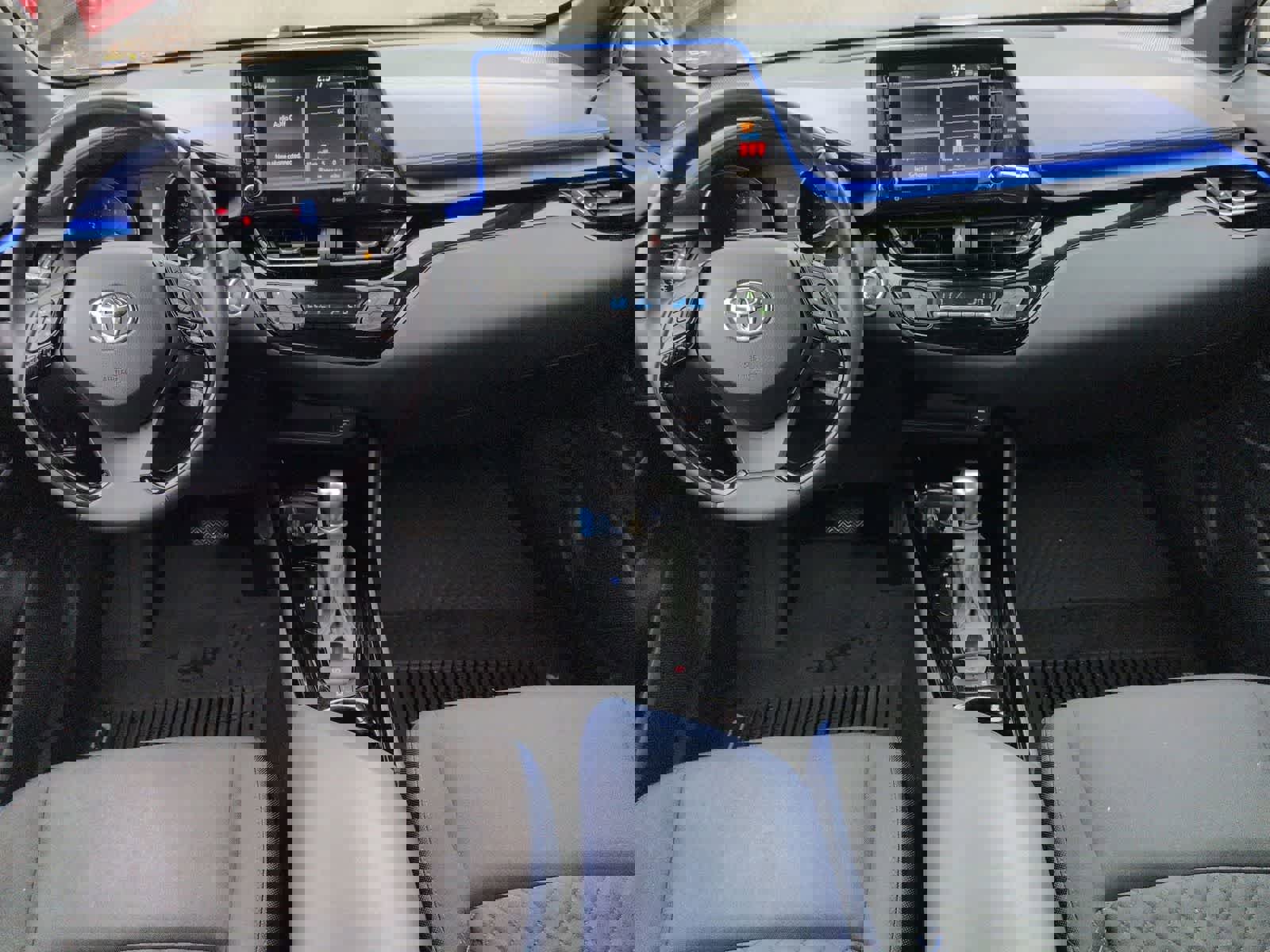 Used 2020 Toyota C-HR XLE image 14