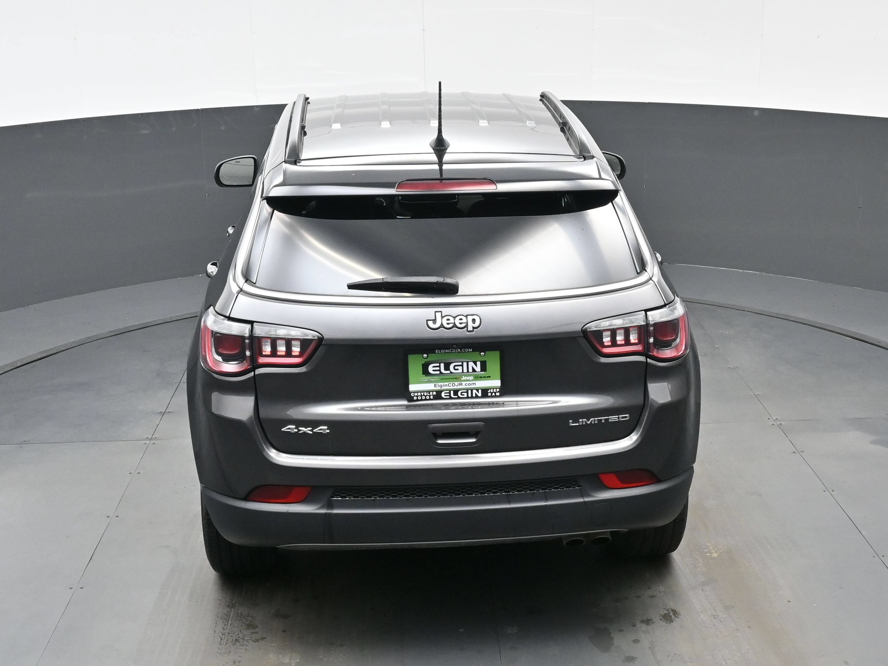 Used 2022 Jeep Compass Limited AWD/4WD image 37