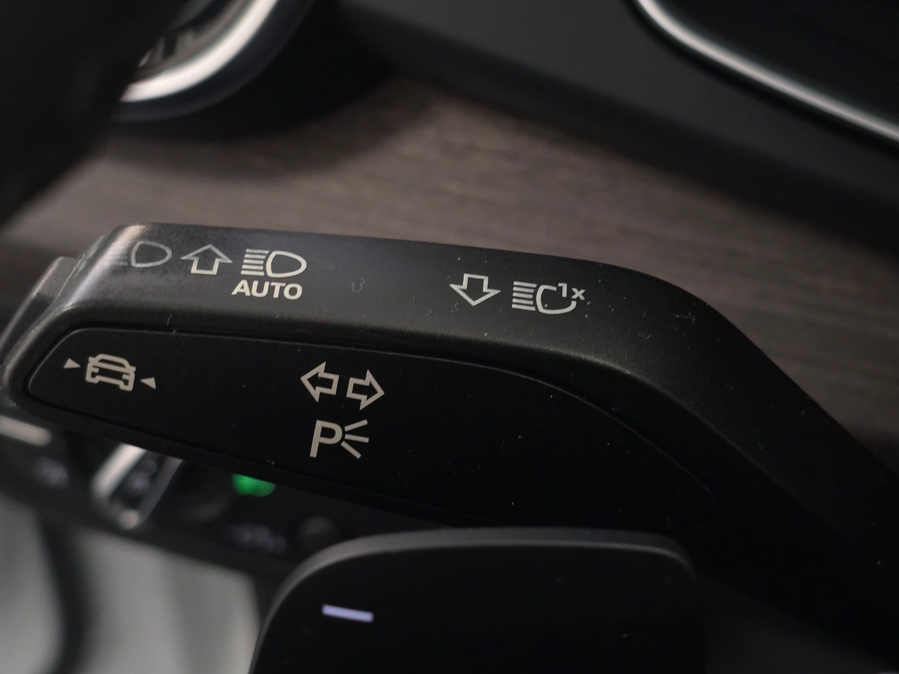 Used 2022 Audi Q5 2.0T Premium w/ Convenience Package image 42