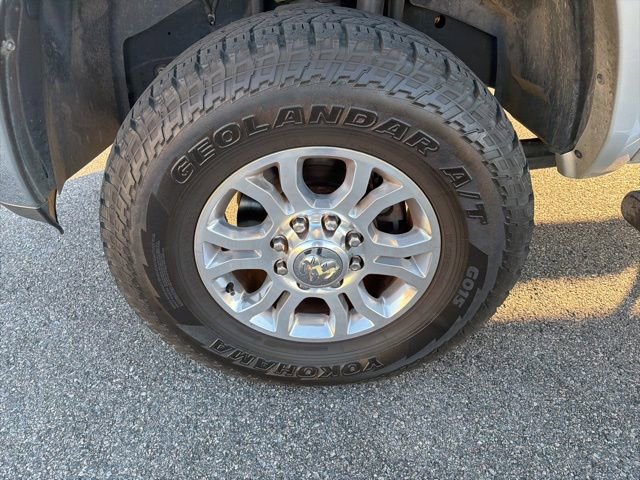 Used 2018 RAM 2500 Laramie image 9