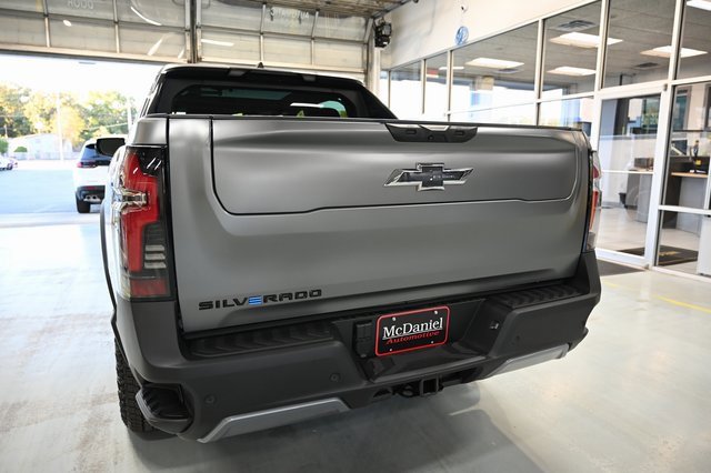 New 2026 Chevrolet Silverado EV Trail Boss w/ Premium Package image 6