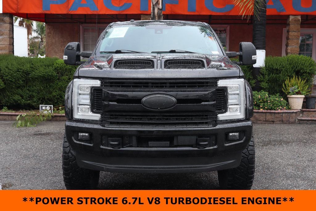 Used 2018 Ford F250 Lariat w/ Lariat Ultimate Package AWD/4WD image 3