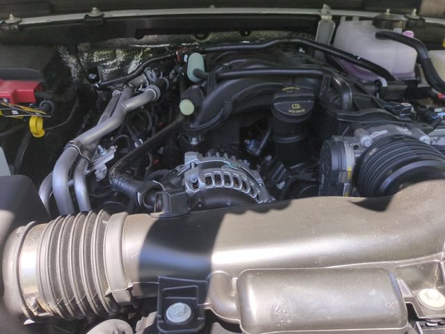 New 2026 Jeep Gladiator Sport AWD/4WD image 25