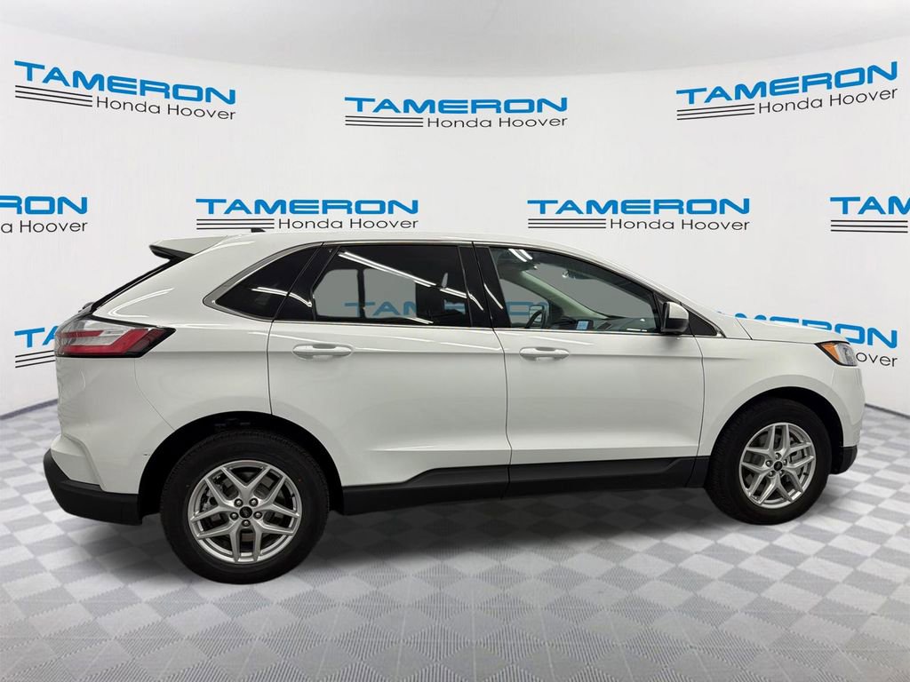 Used 2024 Ford Edge SEL AWD/4WD image 6
