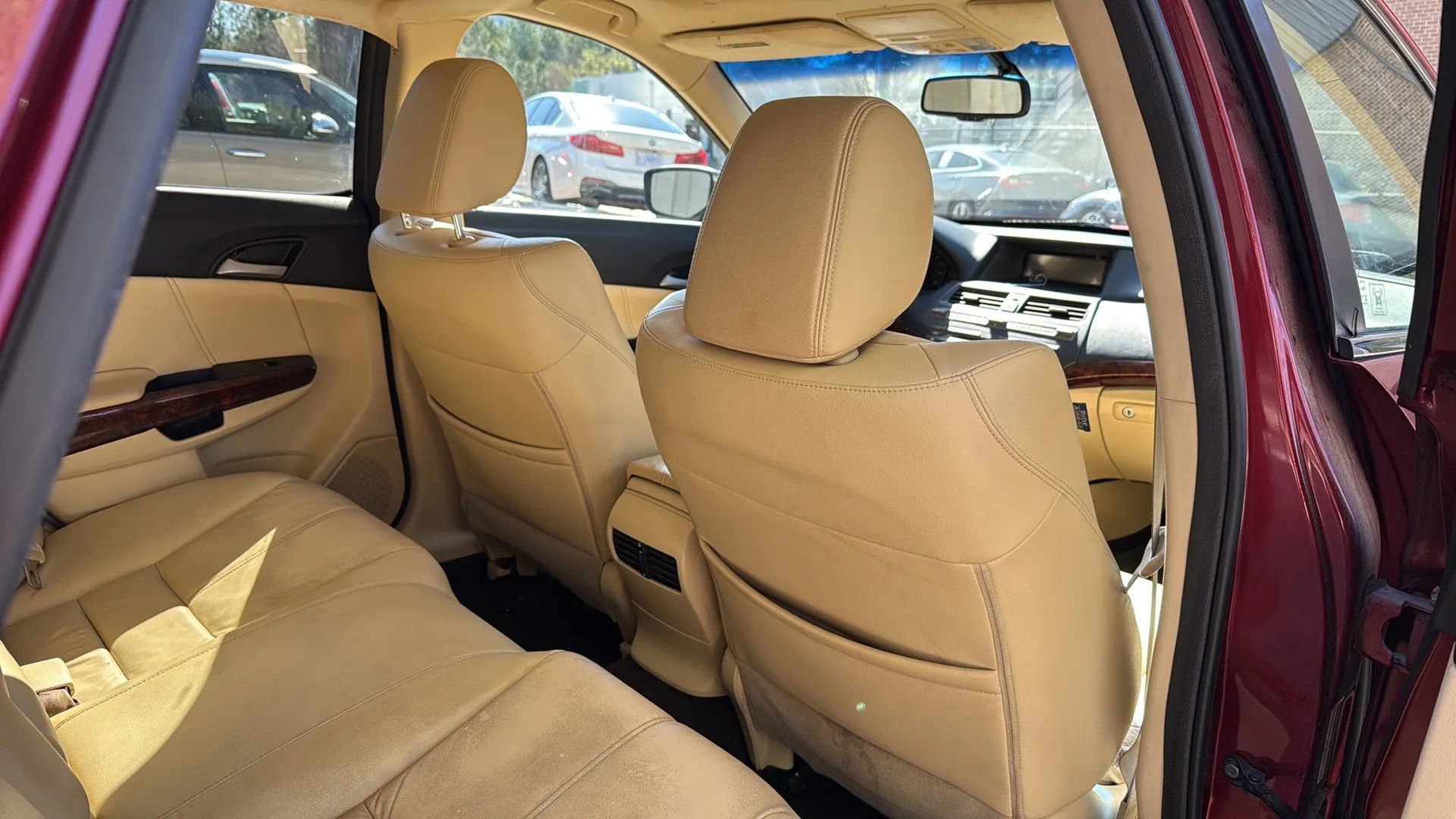 Used 2010 Honda Crosstour EX-L image 18