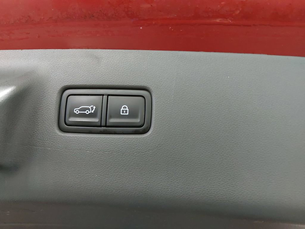 Certified 2025 Hyundai Santa Fe SEL image 14