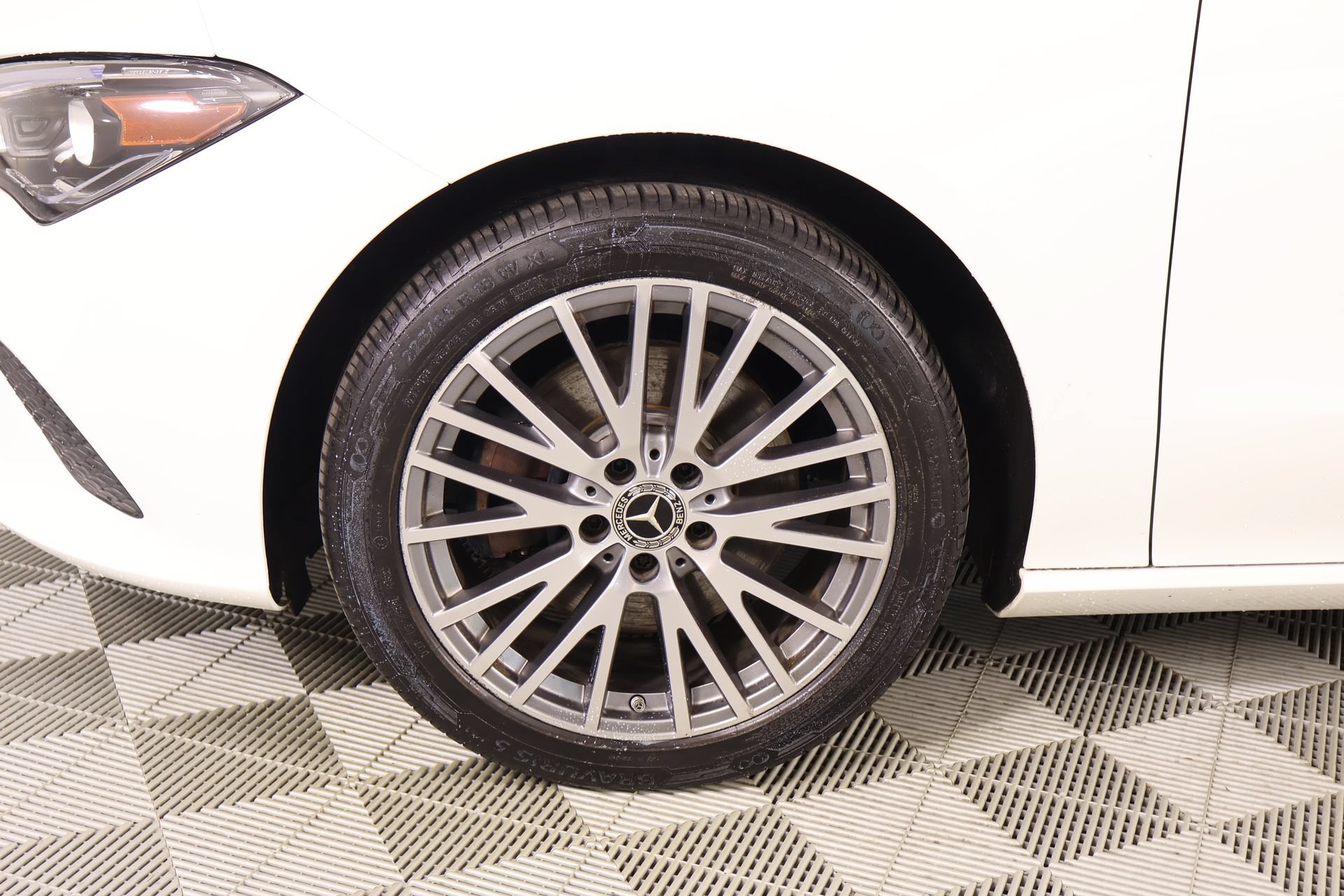 Used 2023 Mercedes-Benz CLA 250 4MATIC image 17