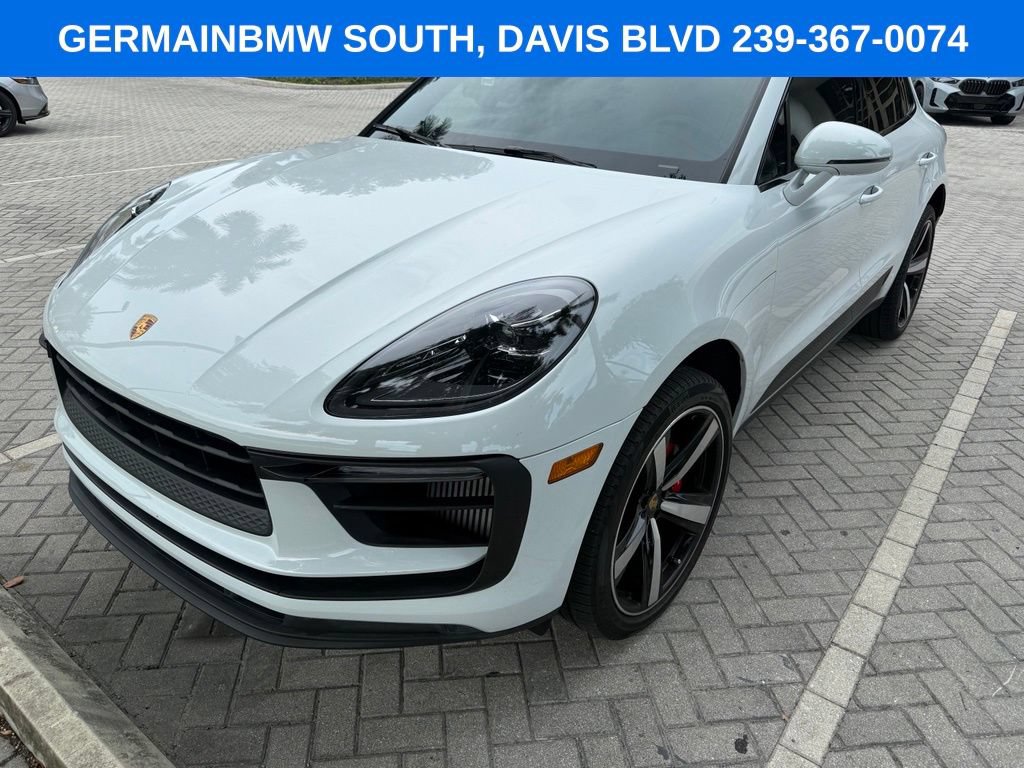 Used 2022 Porsche Macan S AWD/4WD image 1