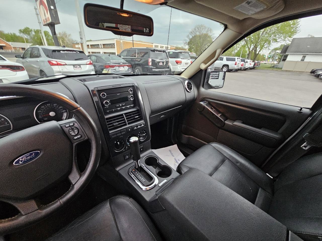 Used 2010 Ford Explorer XLT AWD/4WD image 20