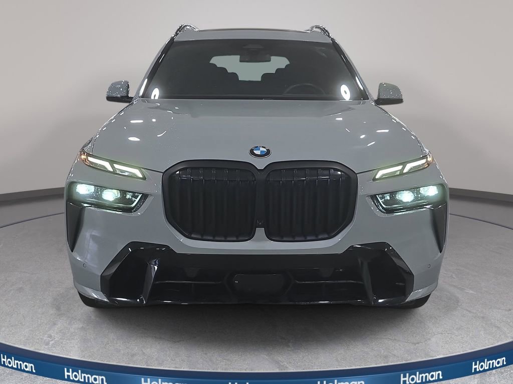 Certified 2024 BMW X7 xDrive40i w/ M Sport Package AWD/4WD image 2