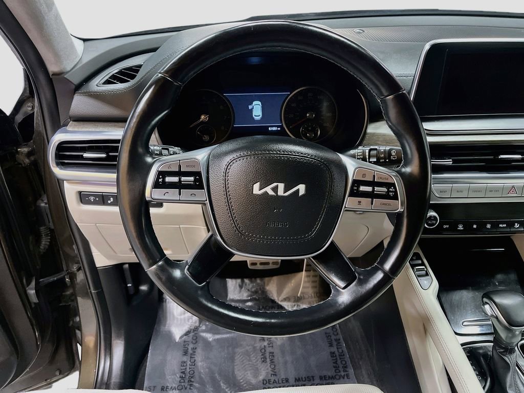 Used 2022 Kia Telluride SX w/ SX Prestige Package image 11
