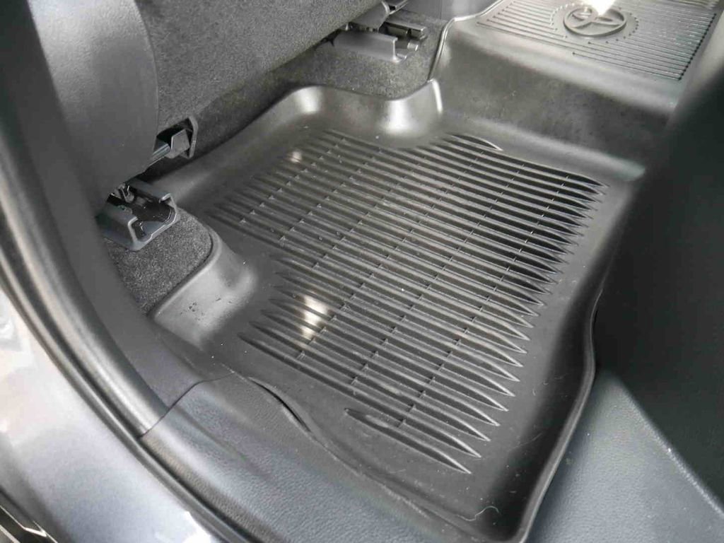 Used 2023 Toyota RAV4 XSE image 16