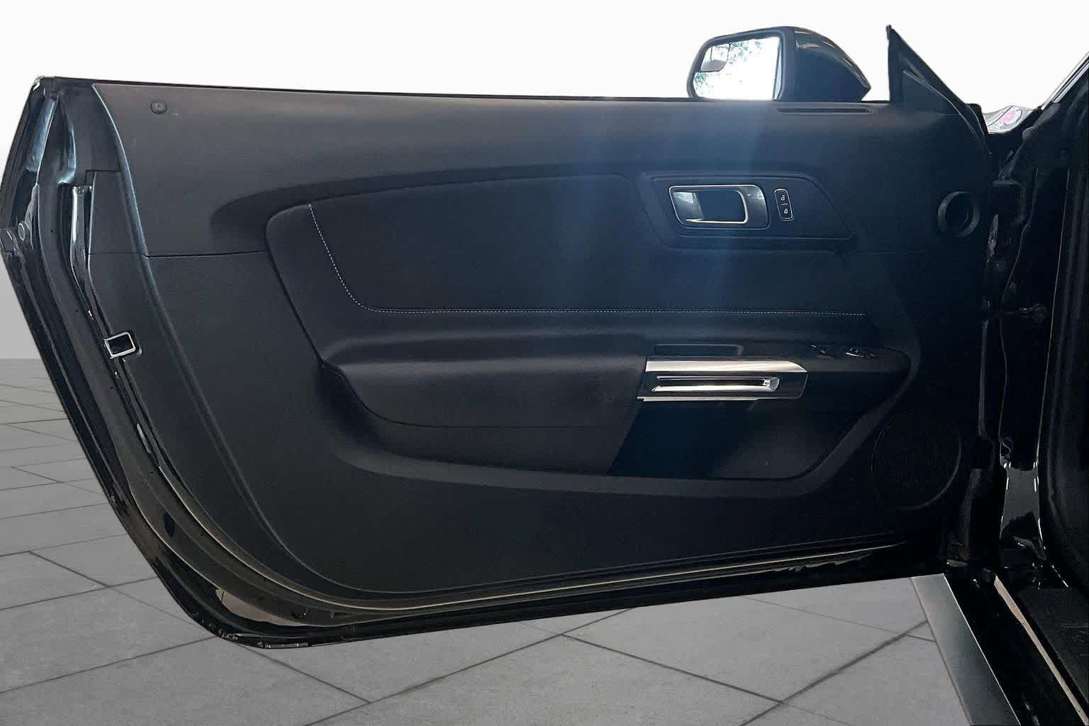 Used 2020 Ford Mustang GT RWD image 19