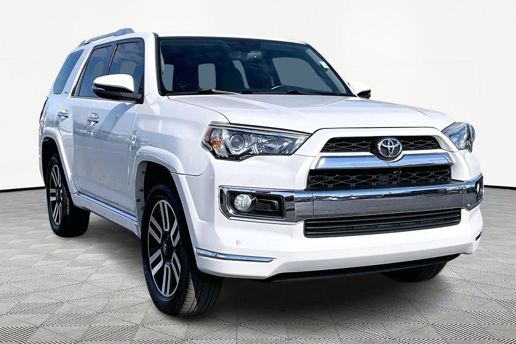 Used 2014 Toyota 4Runner Limited image 12