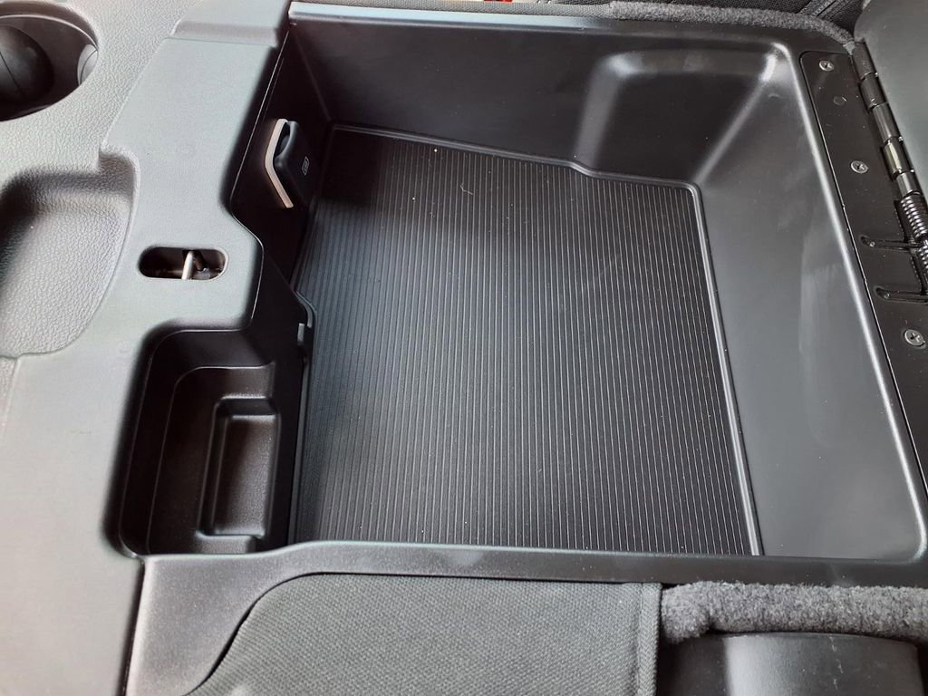 Used 2025 RAM 2500 Tradesman image 11