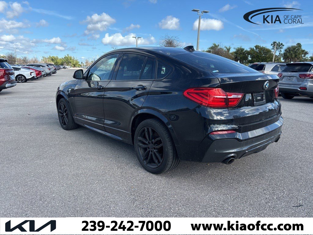 Used 2017 BMW X4 M40i image 4